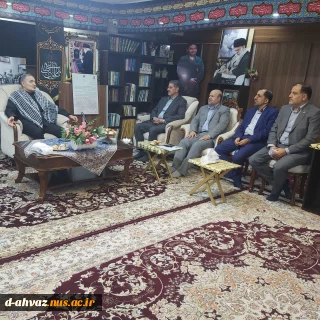 دکتر غلامرضا زمانی و هیئت همراه، چهارشنبه ۱۱ مهرماه ۱۴۰۳ با خانواده پدر موشکی ایران، شهید حسن تهرانی‌مقدم دیدار و گفت‌وگو کردند‌.