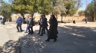 بازدید جناب آقای دکتر زمانی ریاست محترم دانشگاه ملی مهارت و هیات همراه از آموزشکده دختران اهواز 5